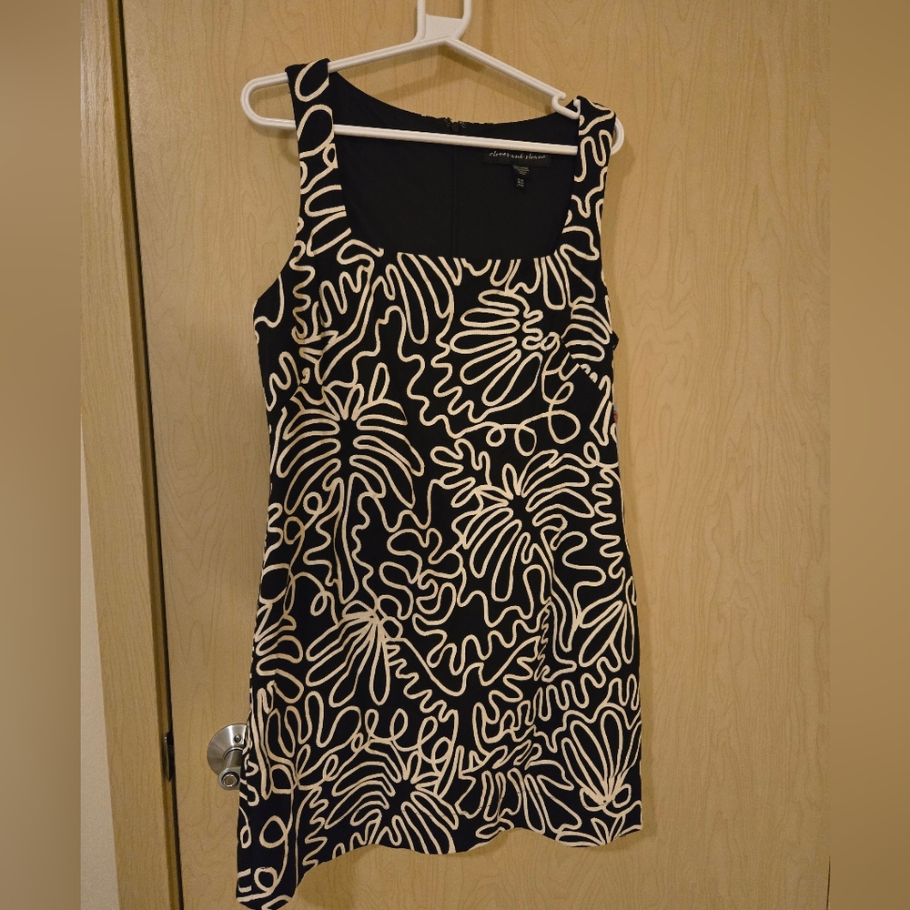 NWT Clover and Sloane Linen Blend Black and Cream Printed Dress (10)